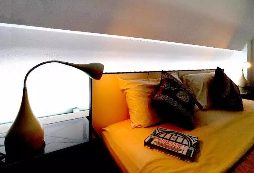 Hotelli Phuket Paradiso