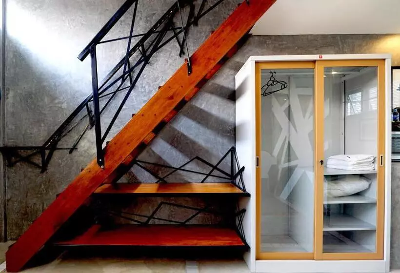 Hotelli Phuket Paradiso