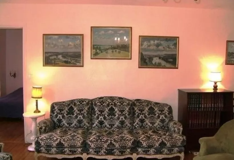 Le Manoir Du Moucel