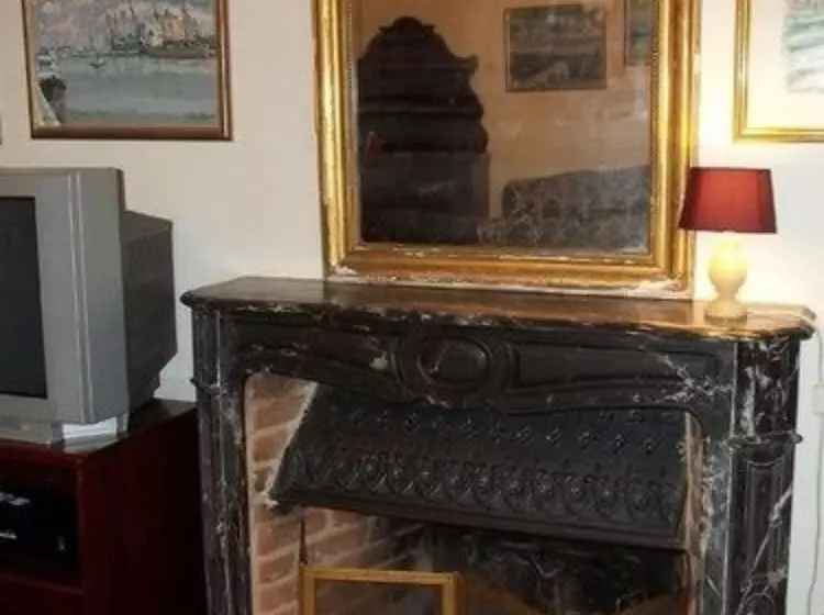 Le Manoir Du Moucel