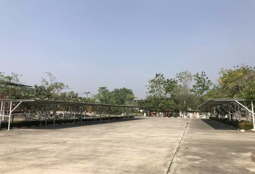 Lopburi Residence 2 Hotel And Resort