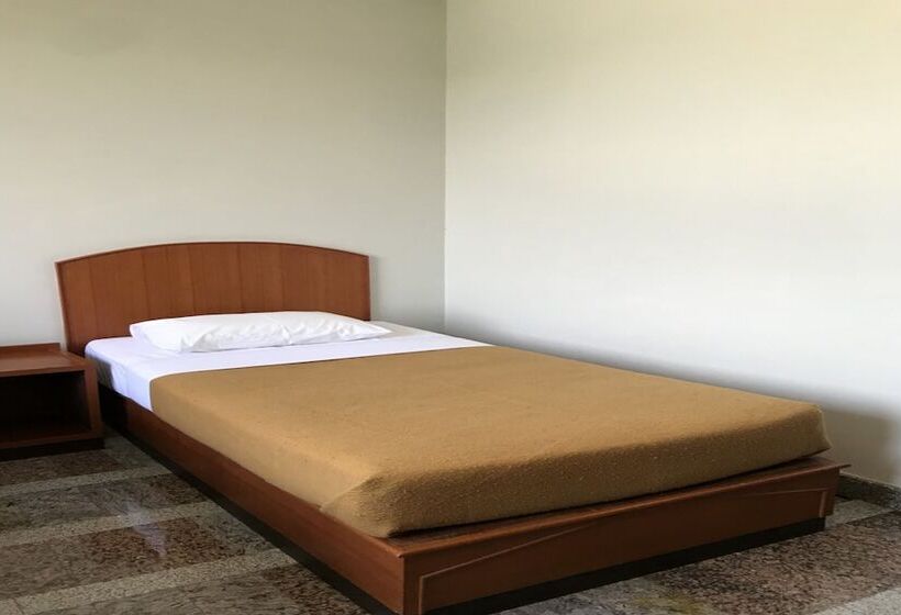 Lopburi Residence 2 Hotel And Resort