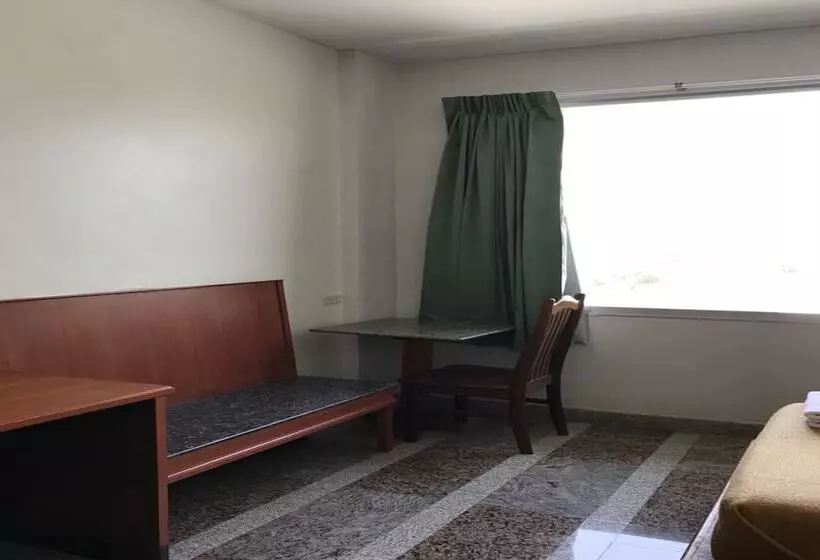 Lopburi Residence 2 Hotel And Resort