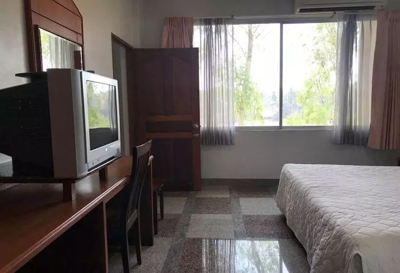 Lopburi Residence 2 Hotel And Resort