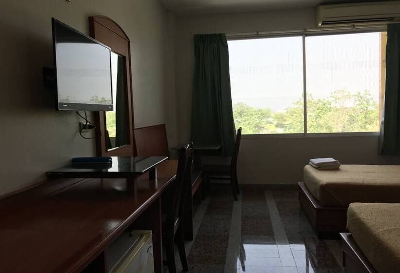 Lopburi Residence 2 Hotel And Resort