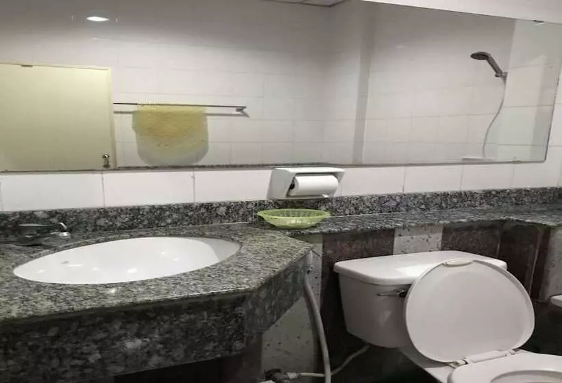 Lopburi Residence 2 Hotel And Resort