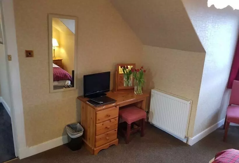 Majatalo Seaview Guest House