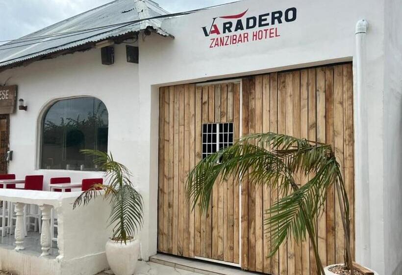 Hotel Sunseabar Beach Resort