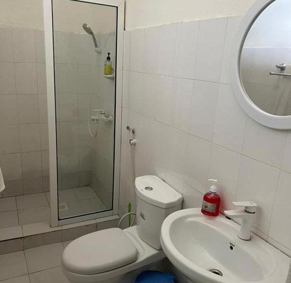 Hotel Sunseabar Beach Resort