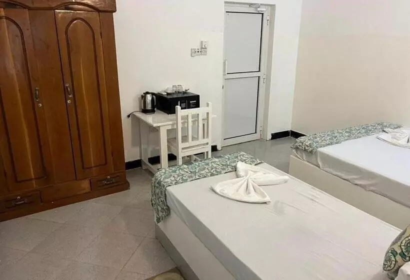 ホテル Sunseabar Beach Resort