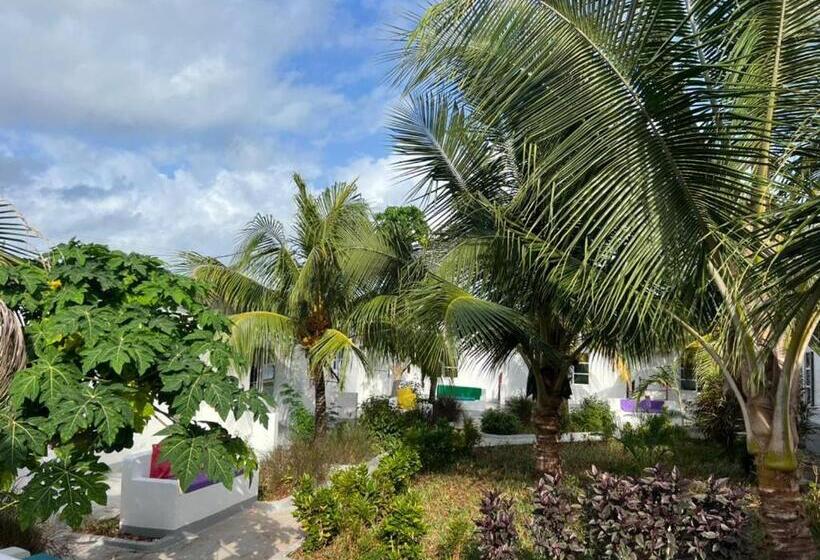 Hotel Sunseabar Beach Resort