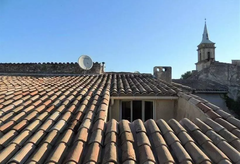 ベッドアンドブレックファースト Eden Roque