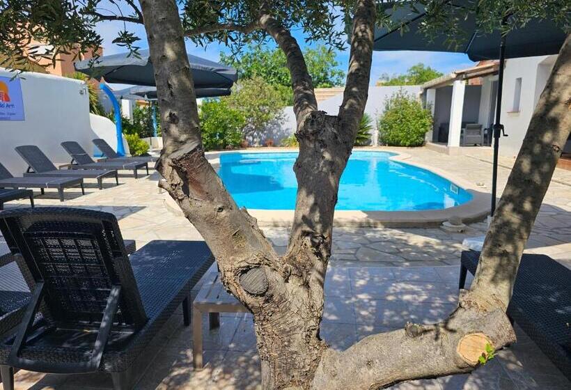 مبيت وإفطار La Casa Del Arti Chambres D Hotes