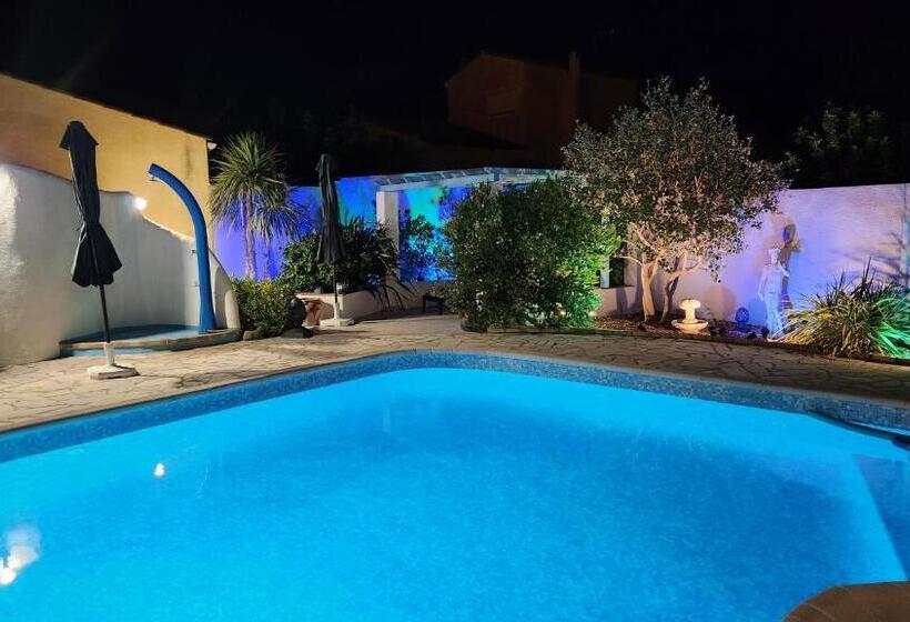 مبيت وإفطار La Casa Del Arti Chambres D Hotes