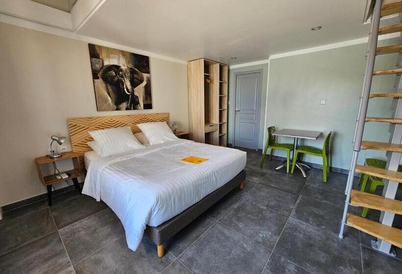 مبيت وإفطار La Casa Del Arti Chambres D Hotes