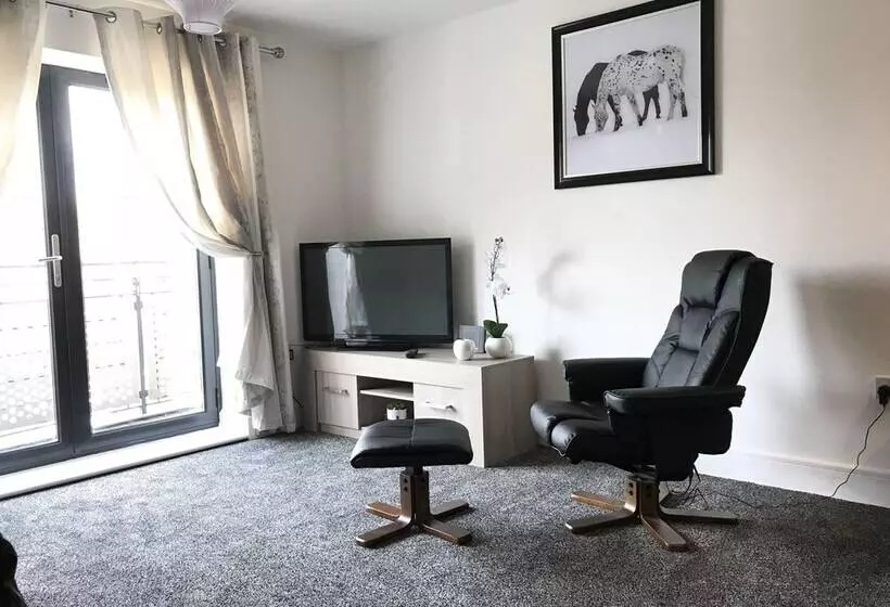 Grand Central Apartments
