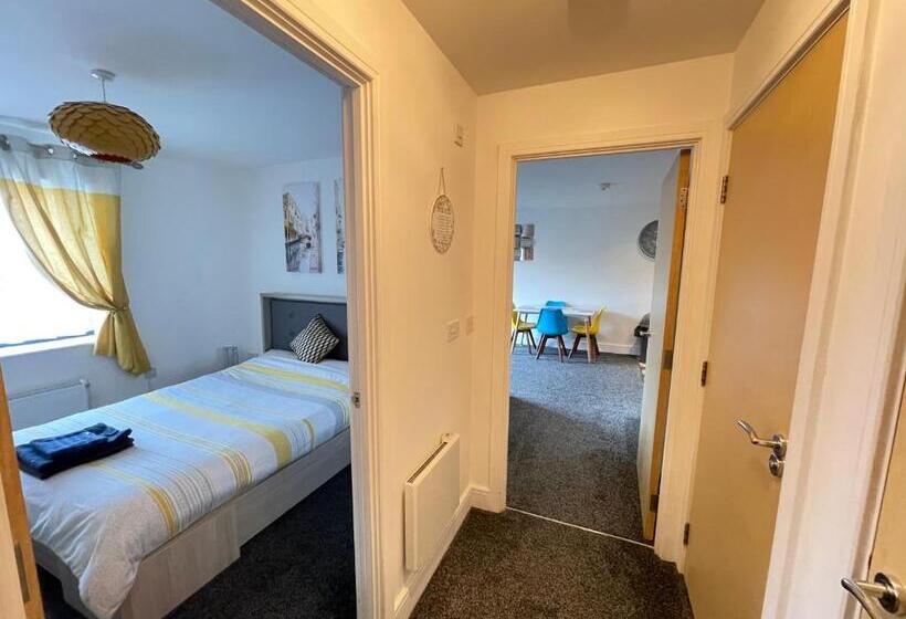 Grand Central Apartments