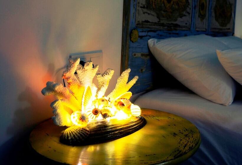 Cunda Mavi Otel   Adults Only