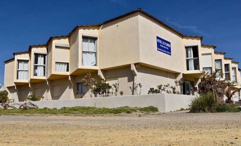 בית מלון כפרי Hôtel Le Grand Large