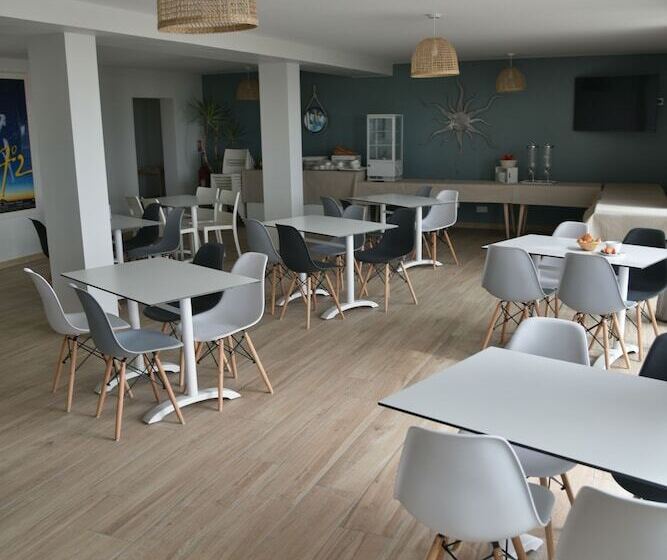 בית מלון כפרי Hôtel Le Grand Large