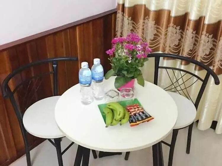 هتل Nam Phương Riverside Villa