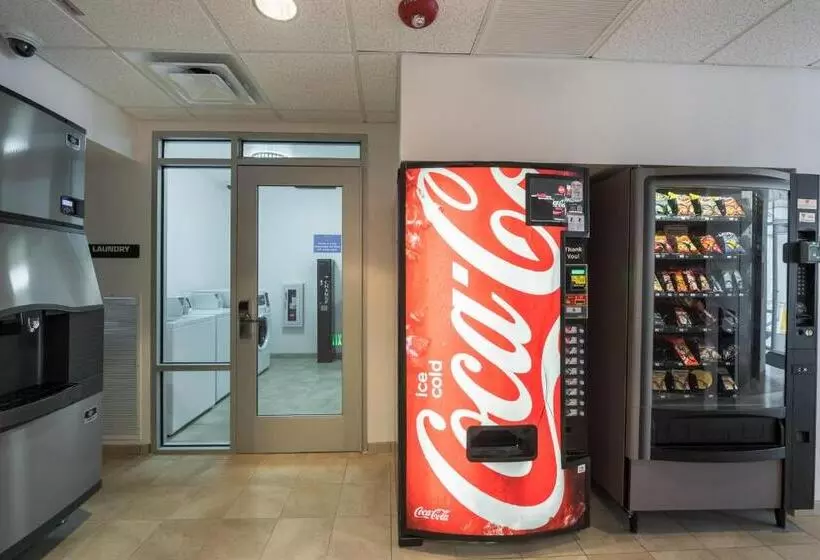 ホテル Studio 6mccarran, Nv  Sparks  Tahoe  Reno Industrial Center