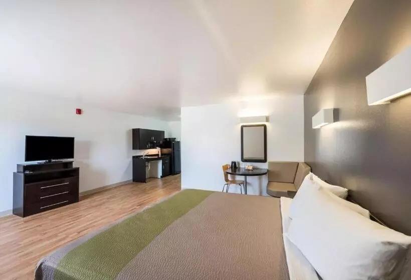 ホテル Studio 6mccarran, Nv  Sparks  Tahoe  Reno Industrial Center