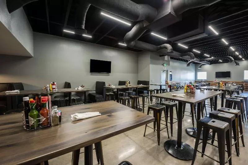 ホテル Studio 6mccarran, Nv  Sparks  Tahoe  Reno Industrial Center