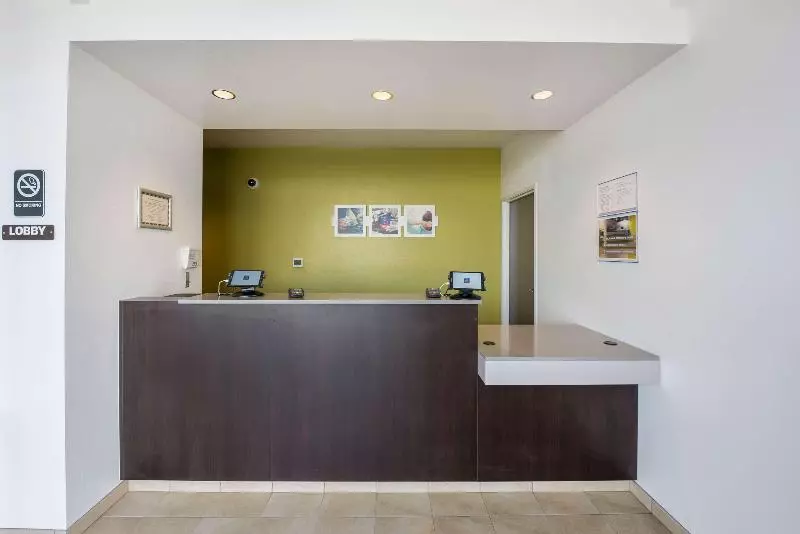 ホテル Studio 6mccarran, Nv  Sparks  Tahoe  Reno Industrial Center