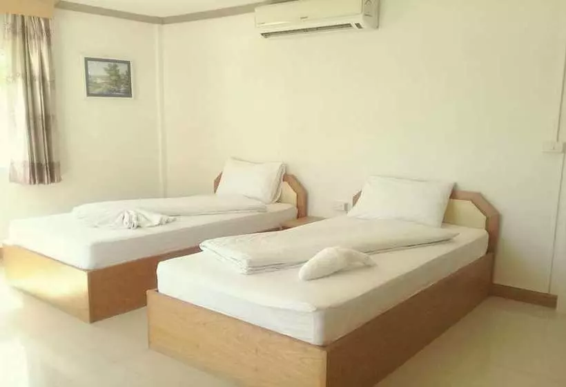 ホテル Supree By Mumsabai