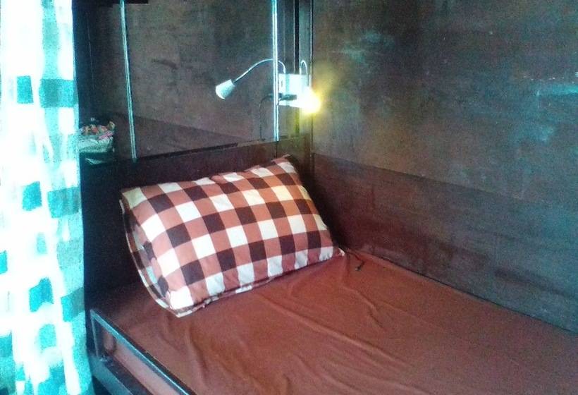 Numberthree Hostel Adults Only