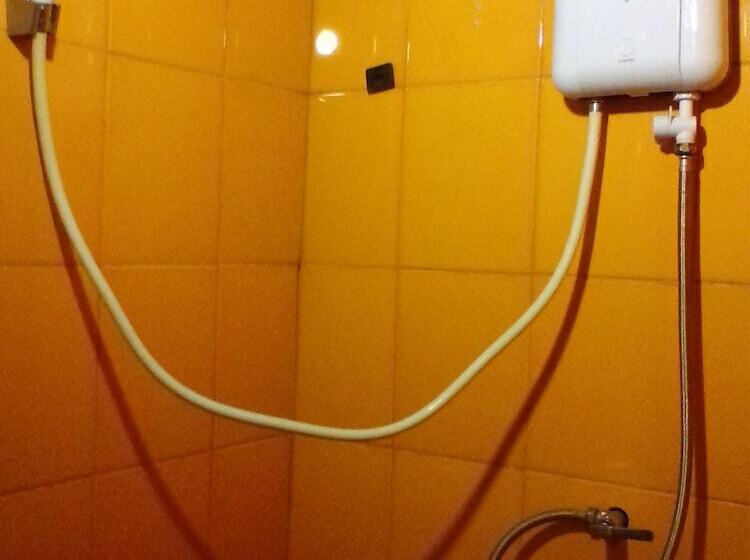 Numberthree Hostel Adults Only