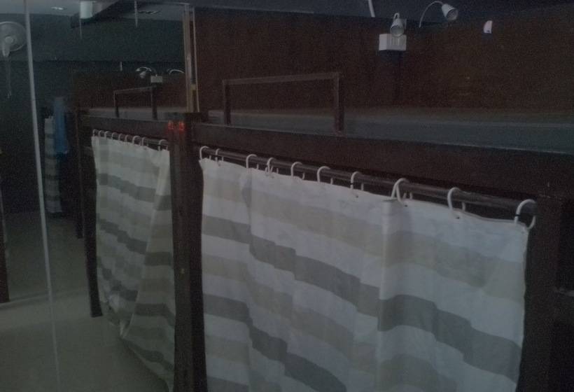 Numberthree Hostel Adults Only