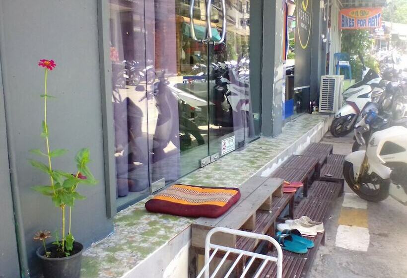 Numberthree Hostel Adults Only