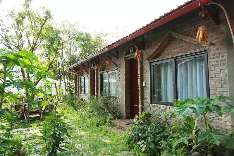 پانسیون Tam Coc Lakeside Homestay