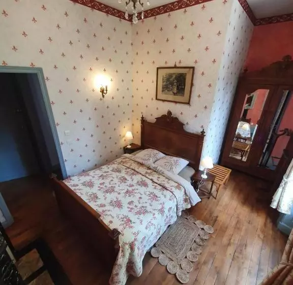 ペンション Château De Montsablé