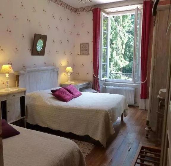 ペンション Château De Montsablé