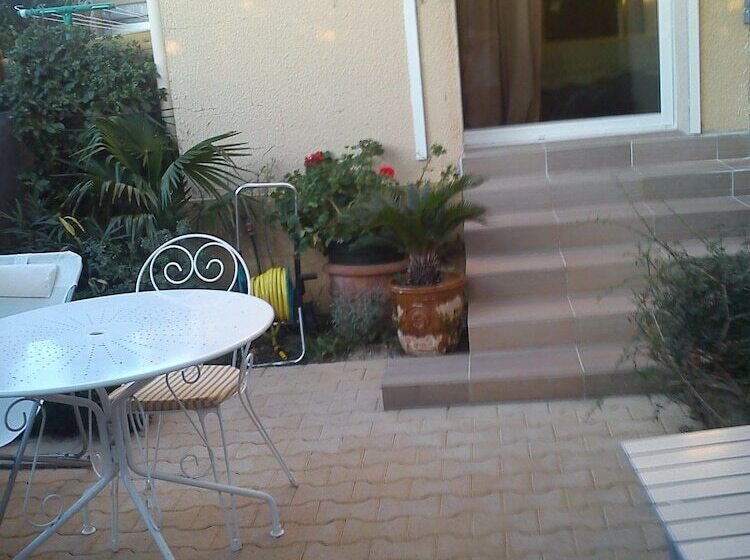 膳宿费 La Carioca