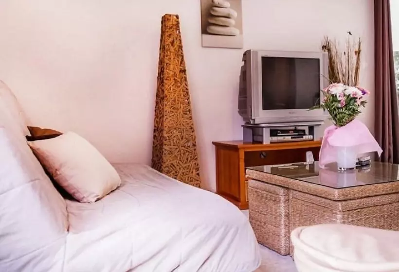 Majatalo Perla Di Macchia