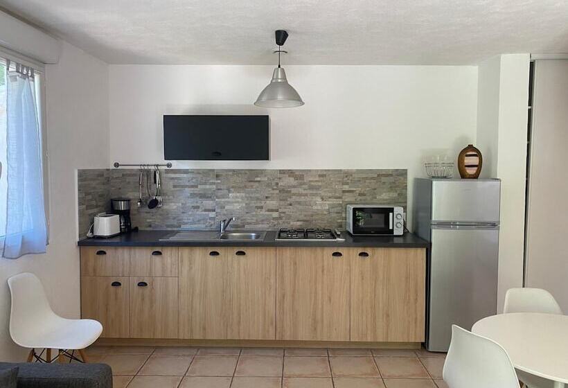 پانسیون Perla Di Macchia