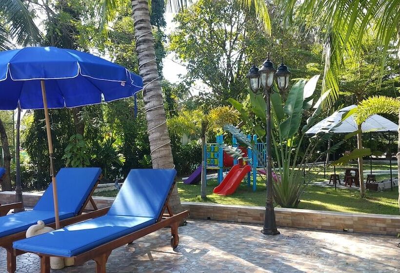 The Orchid Beach Resort At Vip Resort