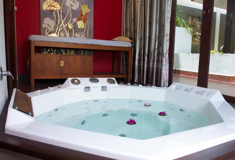 The Orchid Beach Resort At Vip Resort