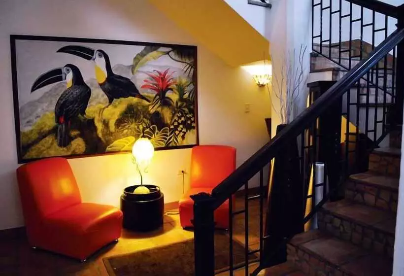 هتل Acacia Boutique