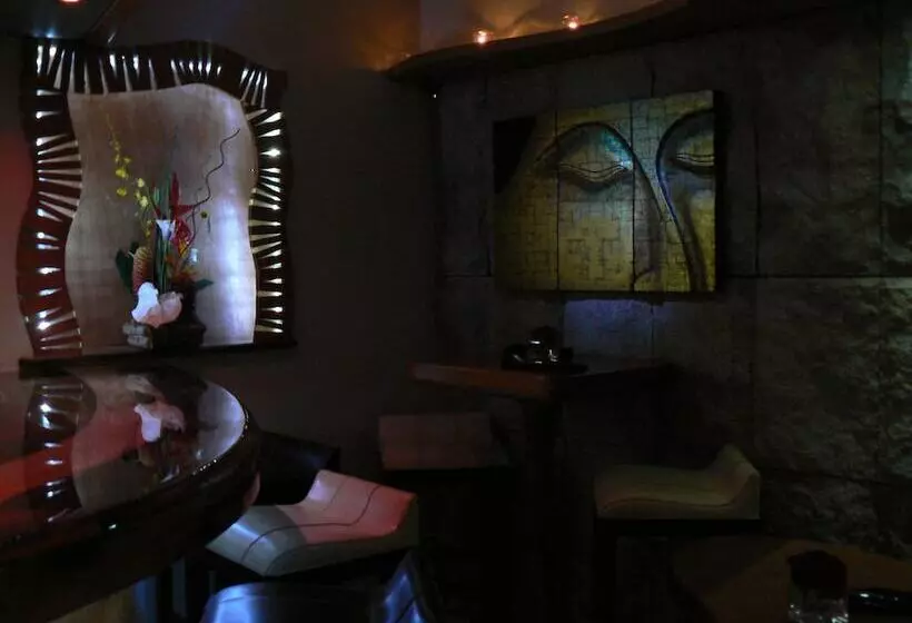 هتل Acacia Boutique