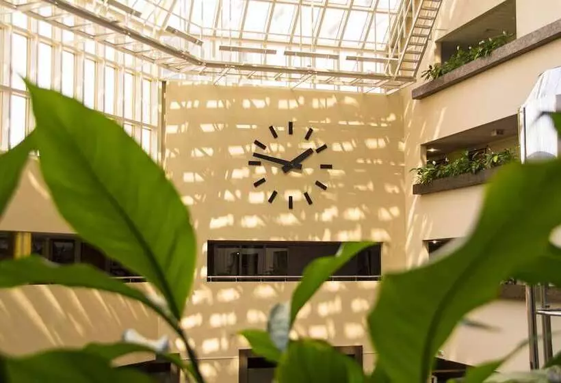 ホテル Atrium Palace