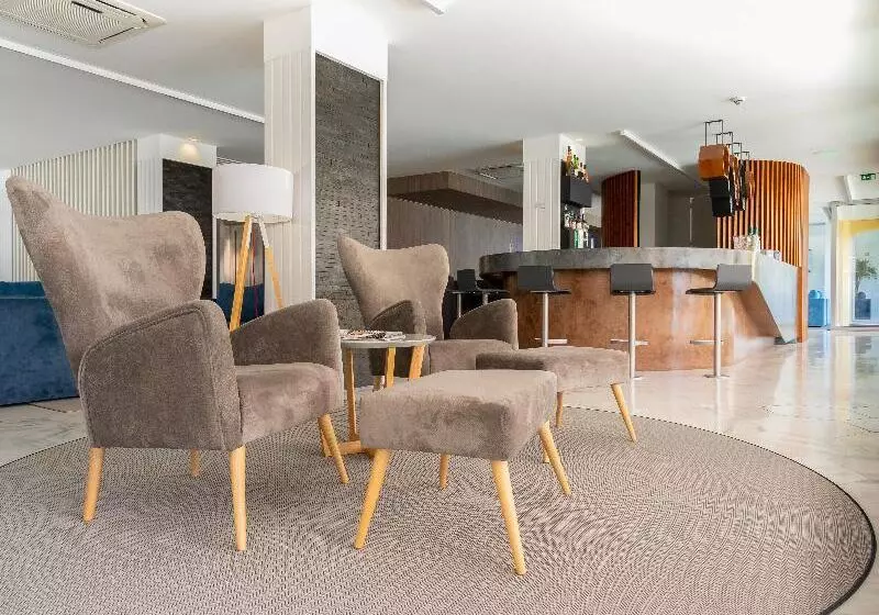 Отель Do Parque