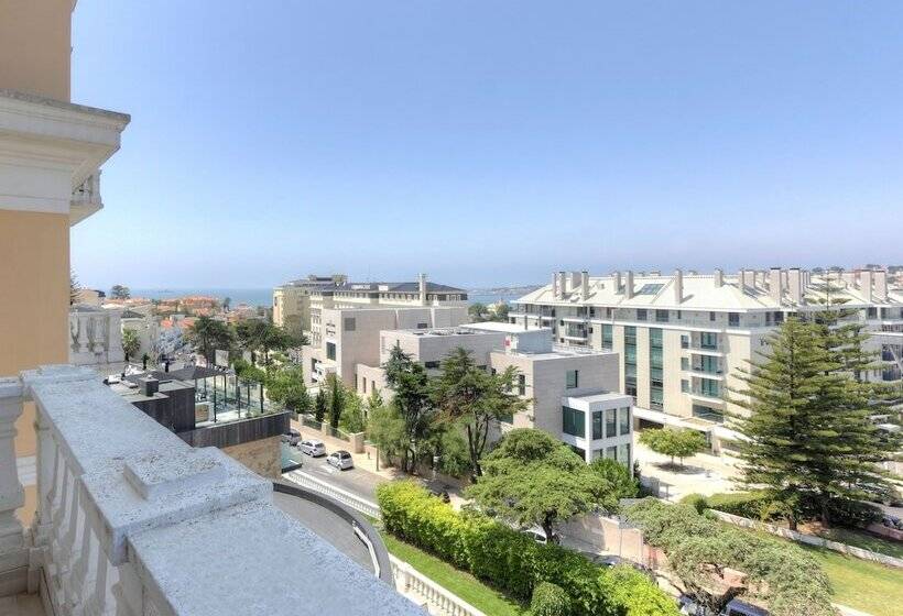 Отель Inglaterra  Charme & Boutique