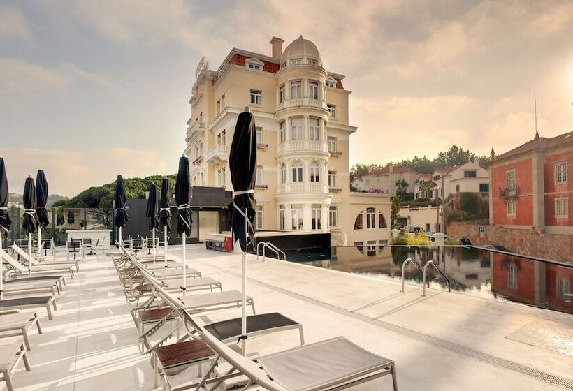 Отель Inglaterra  Charme & Boutique