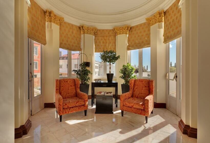 Отель Inglaterra  Charme & Boutique