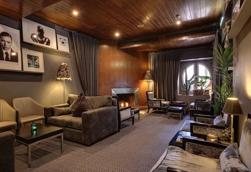 Отель Inglaterra  Charme & Boutique